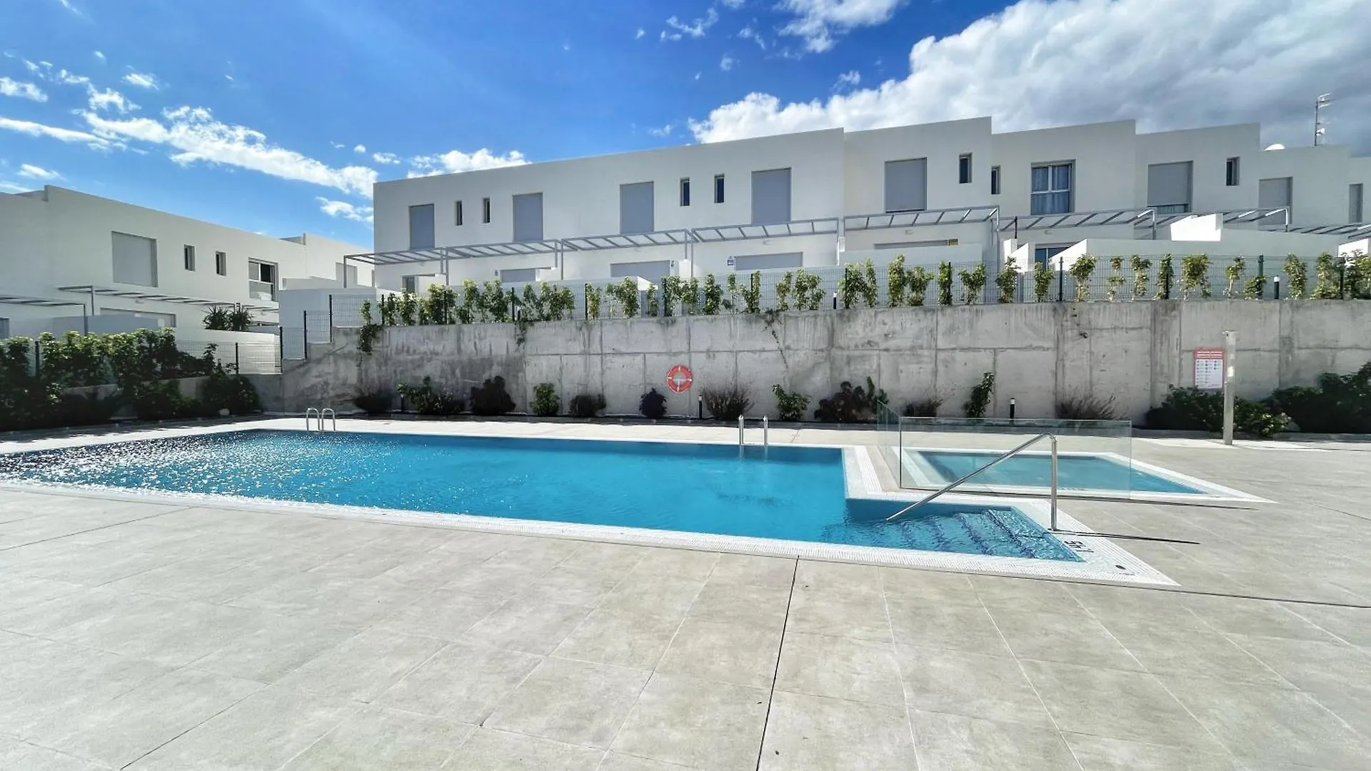 Canary Holiday Home El Medano