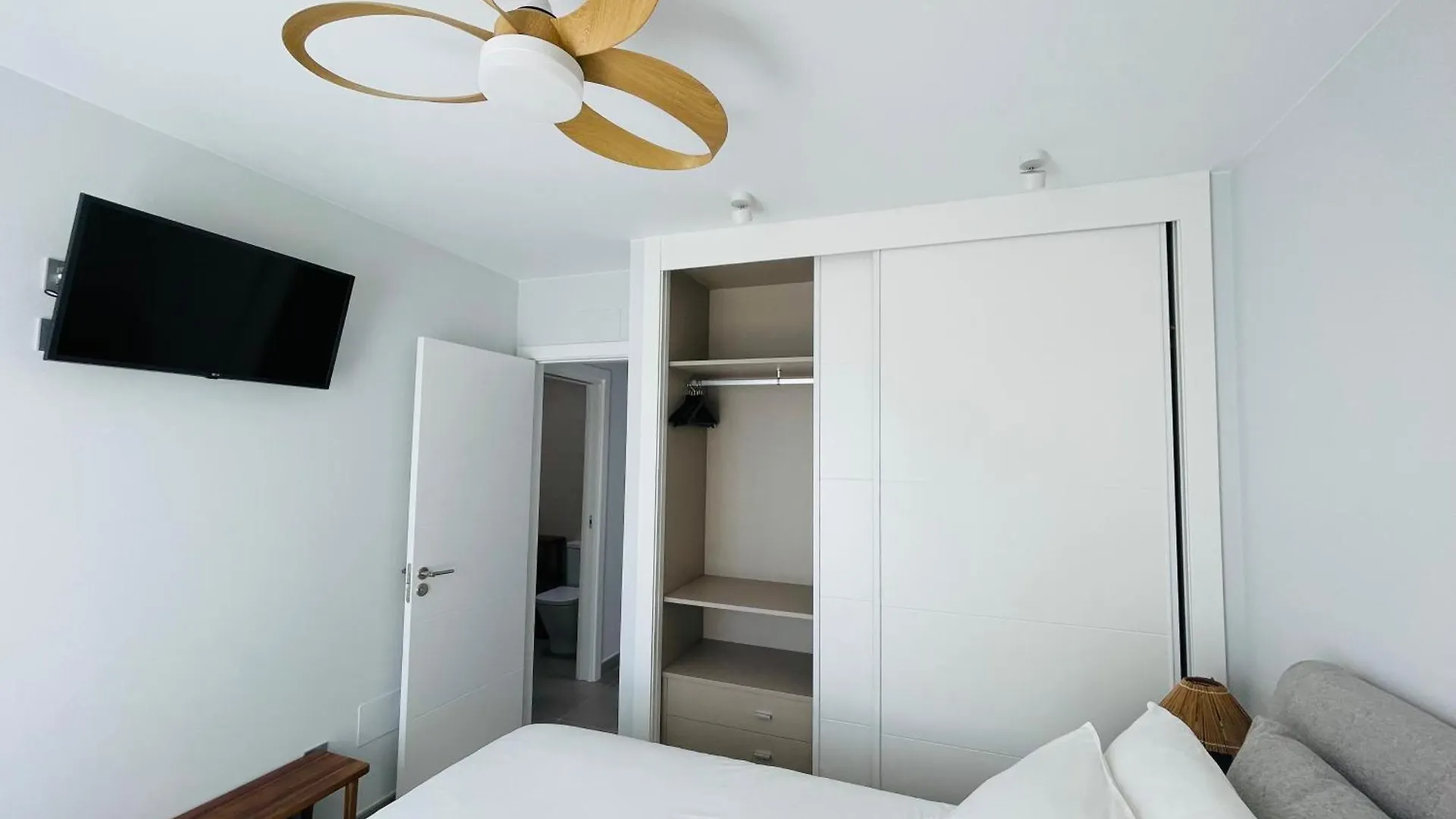 Canary Holiday Home El Medano  Apartment El Medano (Tenerife)